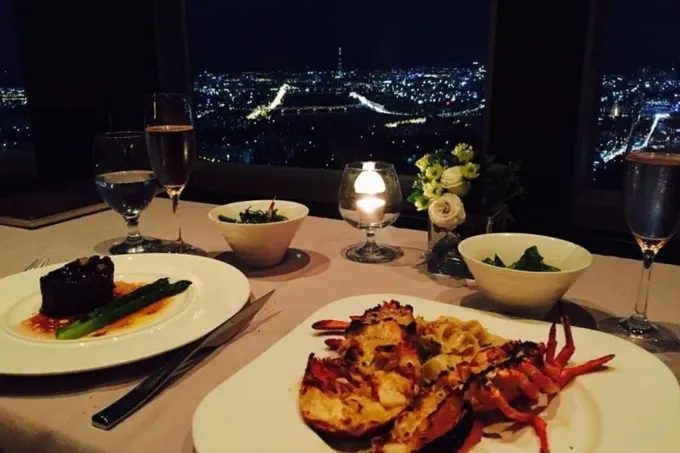 ăn tối tại n.grill trong tháp N Seoul