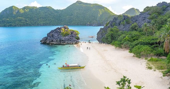 camaraon là một bãi biển đẹp ở philippines