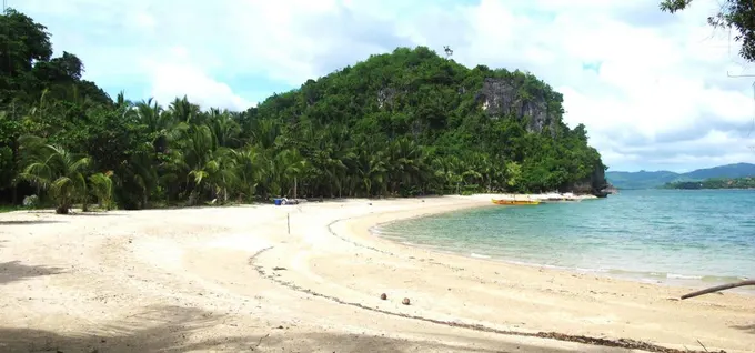 borawan, quezon là một bãi biển đẹp ở philippines