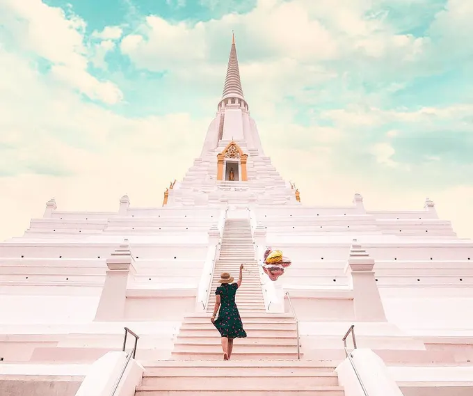  thăm di tích chùa chiền ở ayutthaya