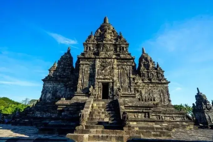 indonesia nhiều ngôi đền phật giáo cổ kính
