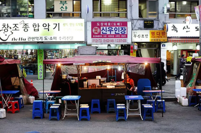 quán ăn bình dân tại ikseon-dong