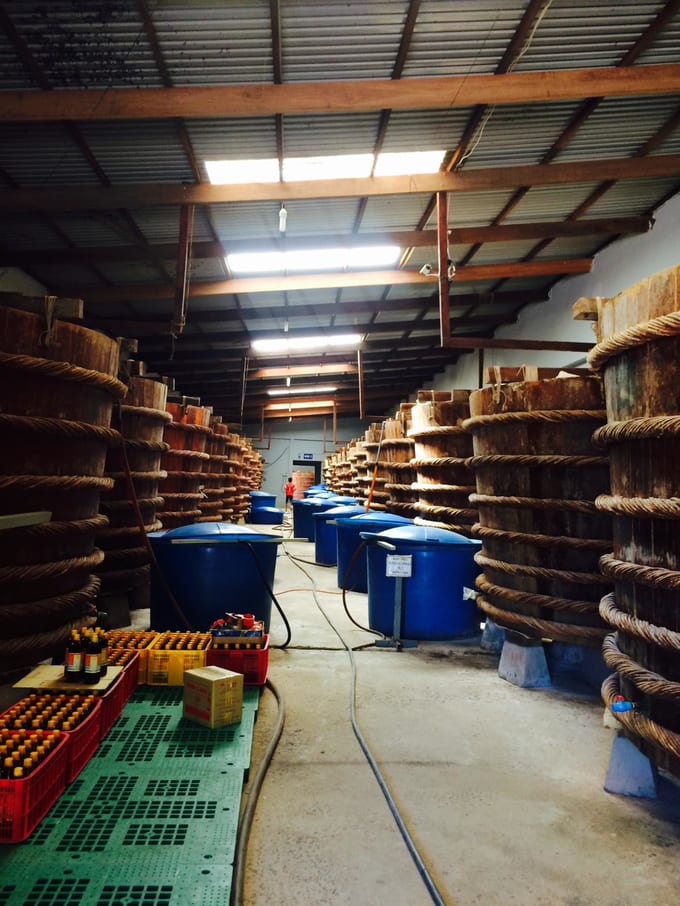 nhà thùng nước mắm phụng hưng