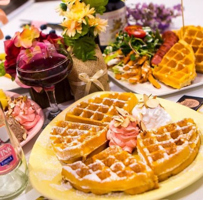 How-To-Make-The-Most-Out-Of-Your-Trip-To-South-Korea-waffle-monster