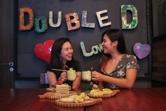Double Durian Singapore Cafe