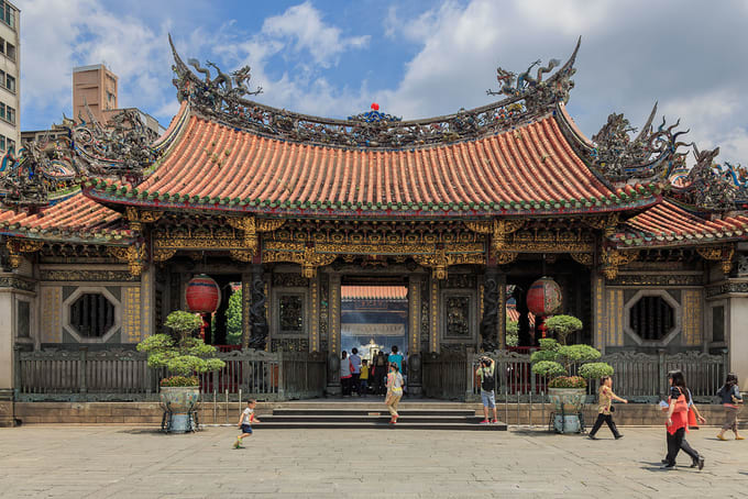 longshan temple