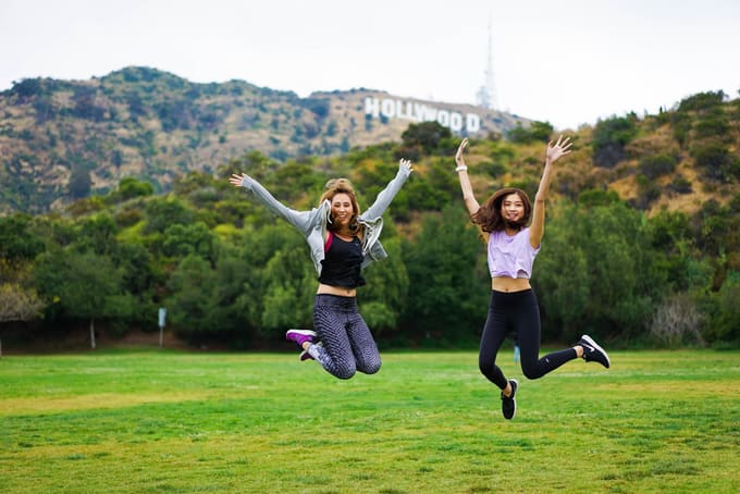 Picture of the Hollywood Sign from Lake Hollywood Park