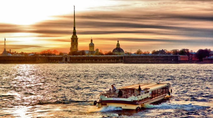 petersburg canal cruise 1