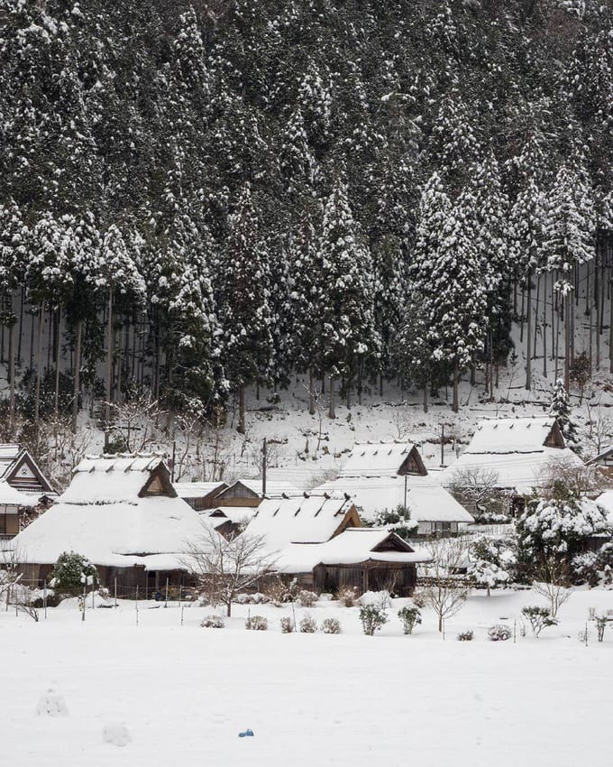 japan-winter-chase-miyama