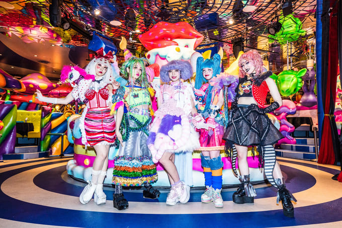 japan-countdown-party-monster-kawaii