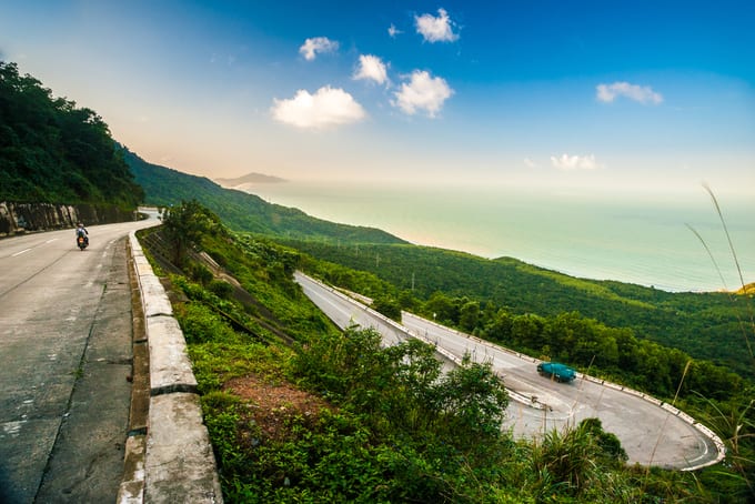Vietnam Hai Van Pass