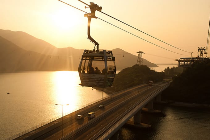 hong kong transport, hong kong transportation, cable car, hong kong cable car, ngong ping 360, ngong ping 360 ticket, ngong ping 260 cable car, ngong ping 360 hong kong, ngong ping 360 crystal cabin,ngong ping 360 blog, ngong ping 360 discount, ngong ping 360 map, ngong ping 360 standard cabin, ngong ping 360 klook,get around in hong kong, travel in hong kong