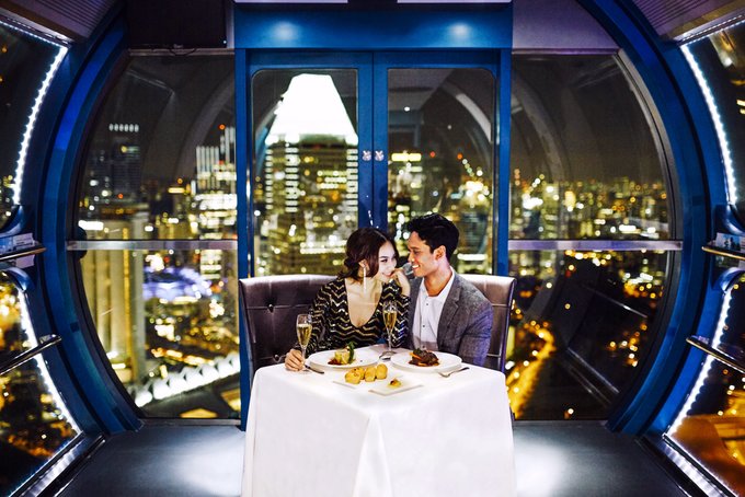 5-things-to-do-aboard-asia's-largest-wheel-dinner