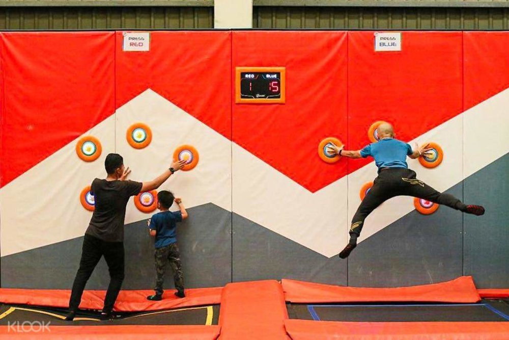 Jump Street Trampoline Park KL