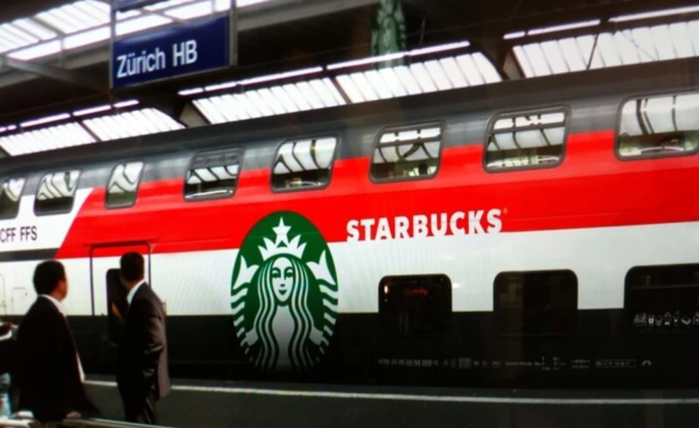 Starbucks Train Switzerland