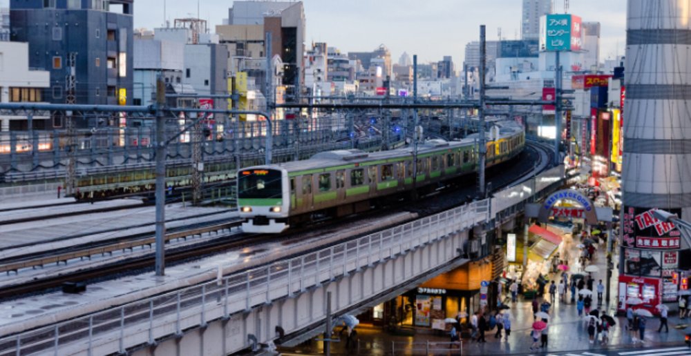 Tokyo trains