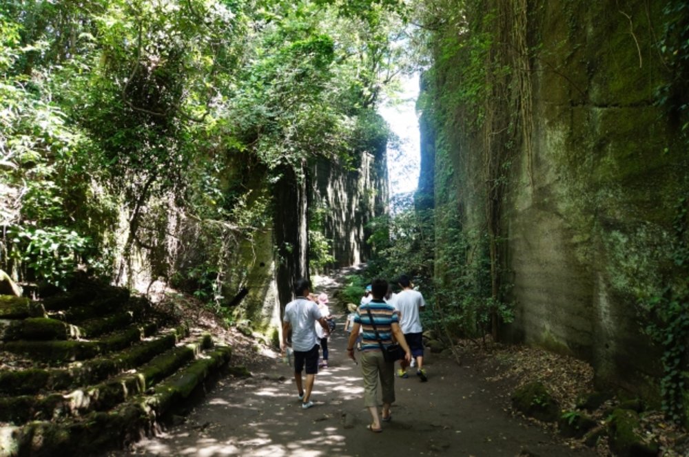 千葉県の鋸山ハイキング
