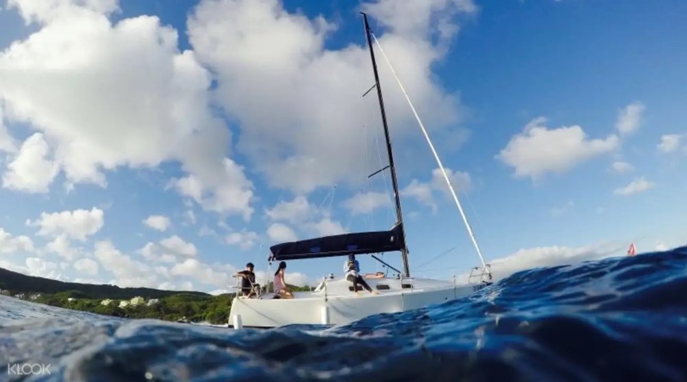 到墾丁駕駛重型帆船出海去 體驗乘風破浪的刺激