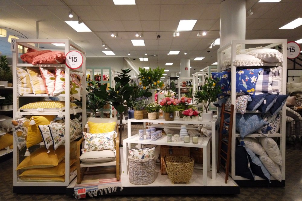 ターゲット（アラモアナセンター店）の店内