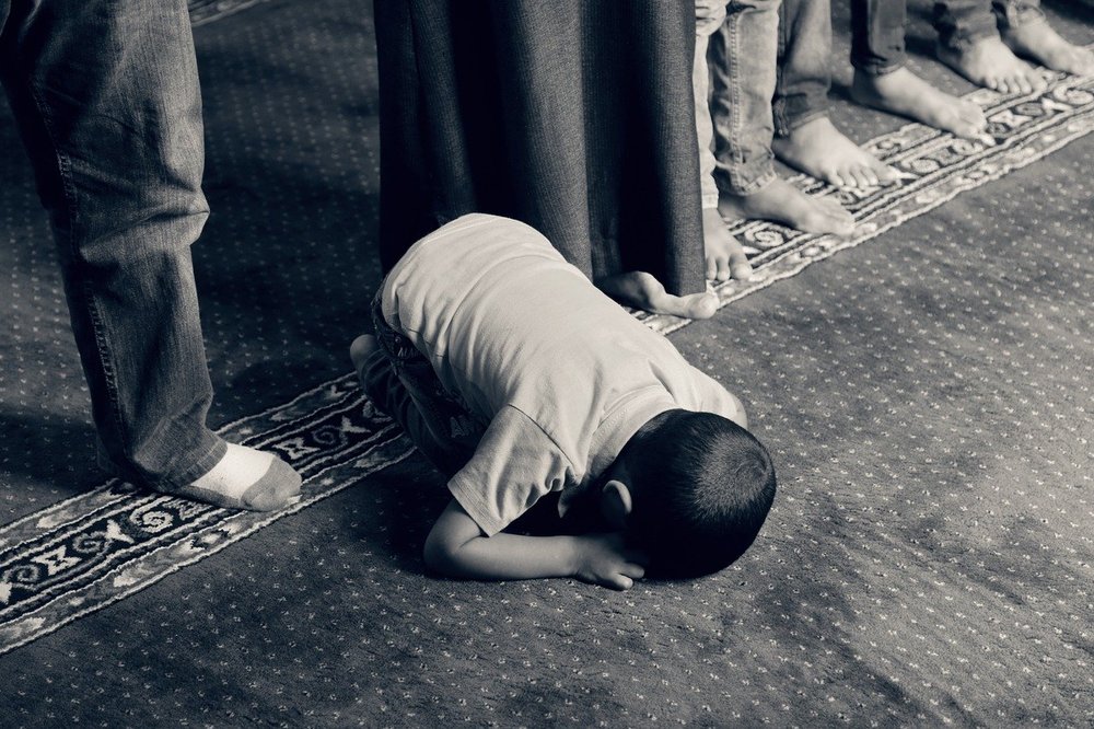 Anak Kecil Shalat Berjamaah