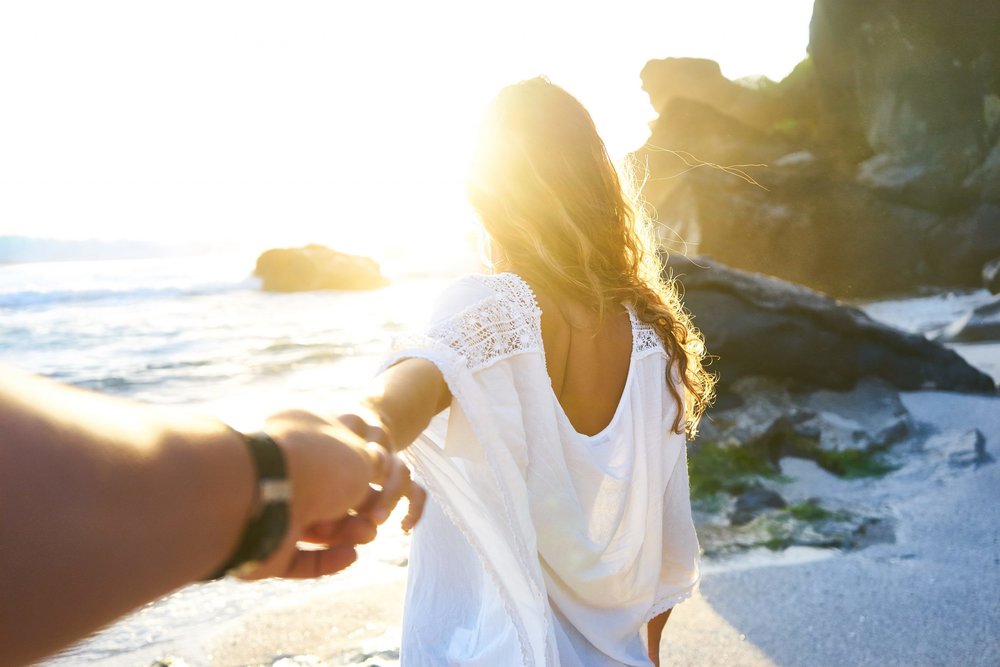 white valentines travel