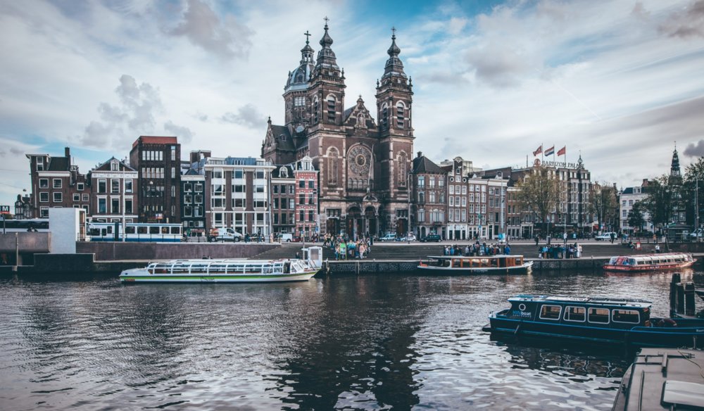 Travel to Amsterdam