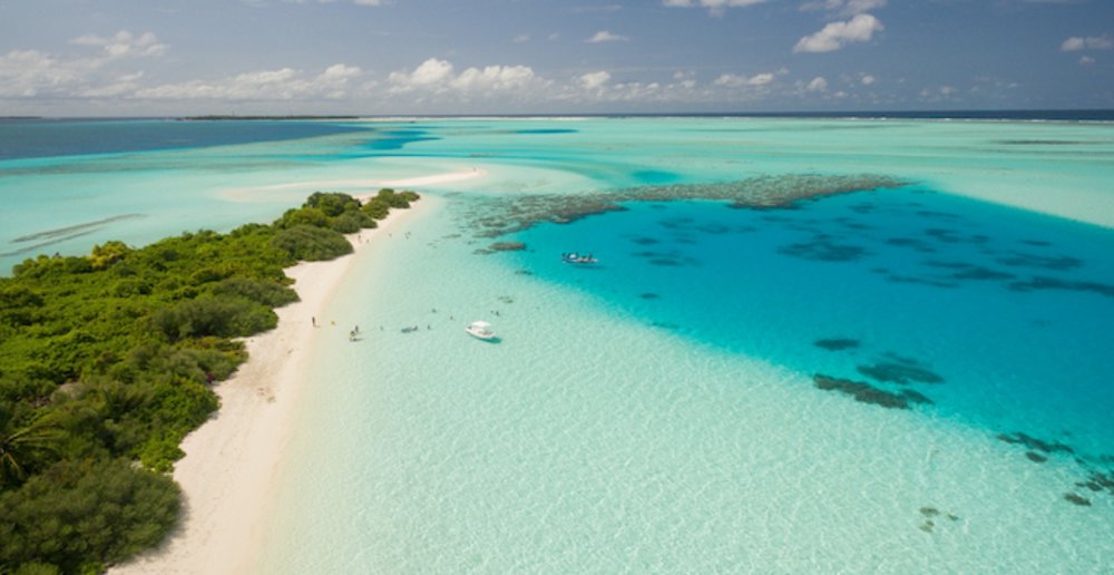 There are 7,641 islands in the Philippines waiting to be explored.