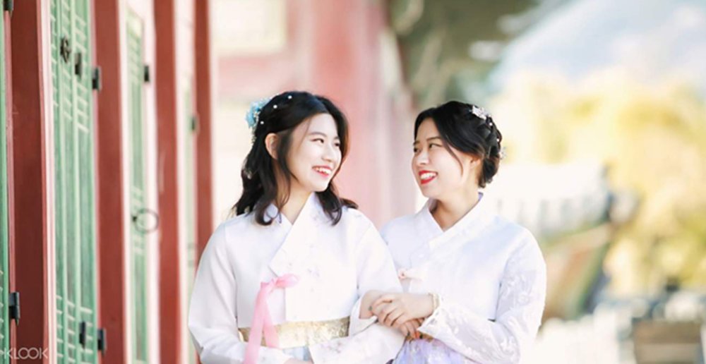 things to do in korea seoul hanbok experience