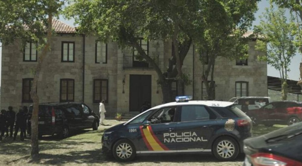 phim-truong-money-heist-netflix