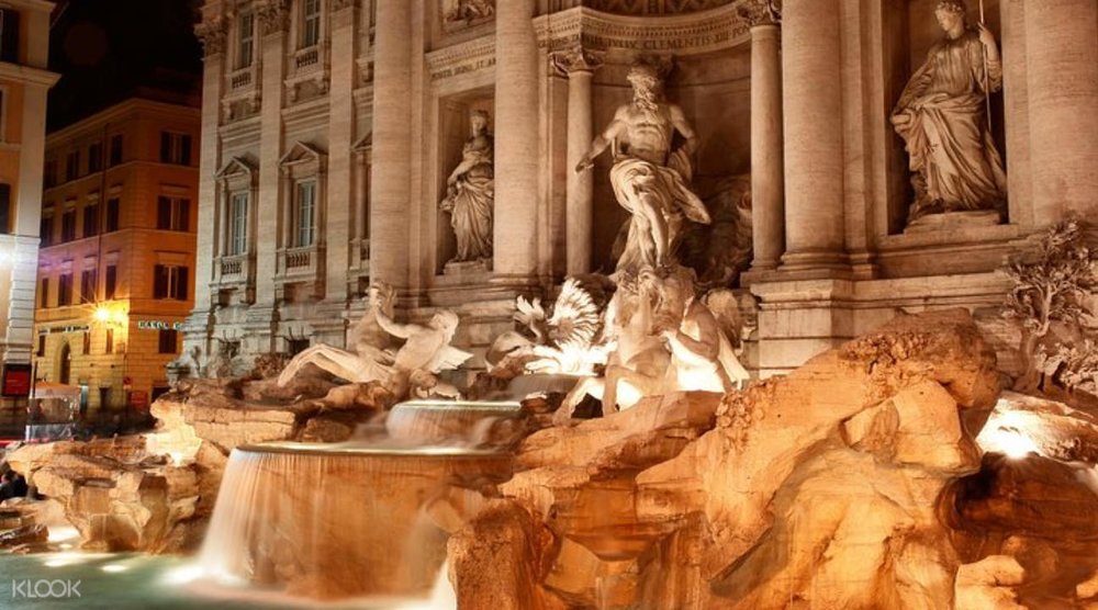 Trevi Fountain Rome Italy