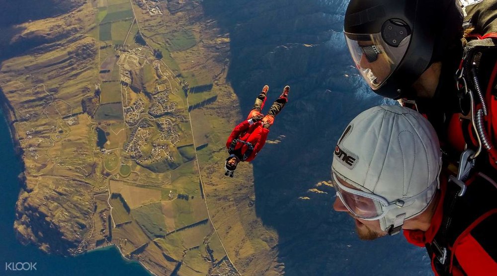 กระโดดร่มที่ queentown