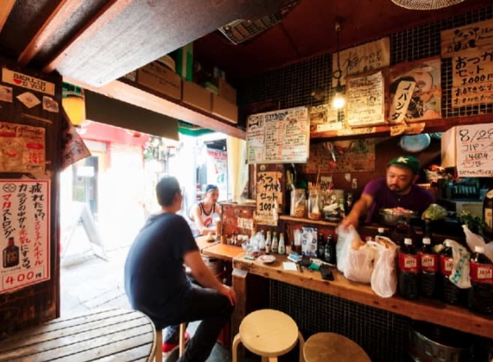 harmonica alley bar pub alcohol sake