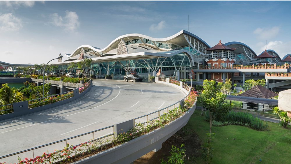 バリ 入国 デンパサール国際空港(ングラ・ライ国際空港)