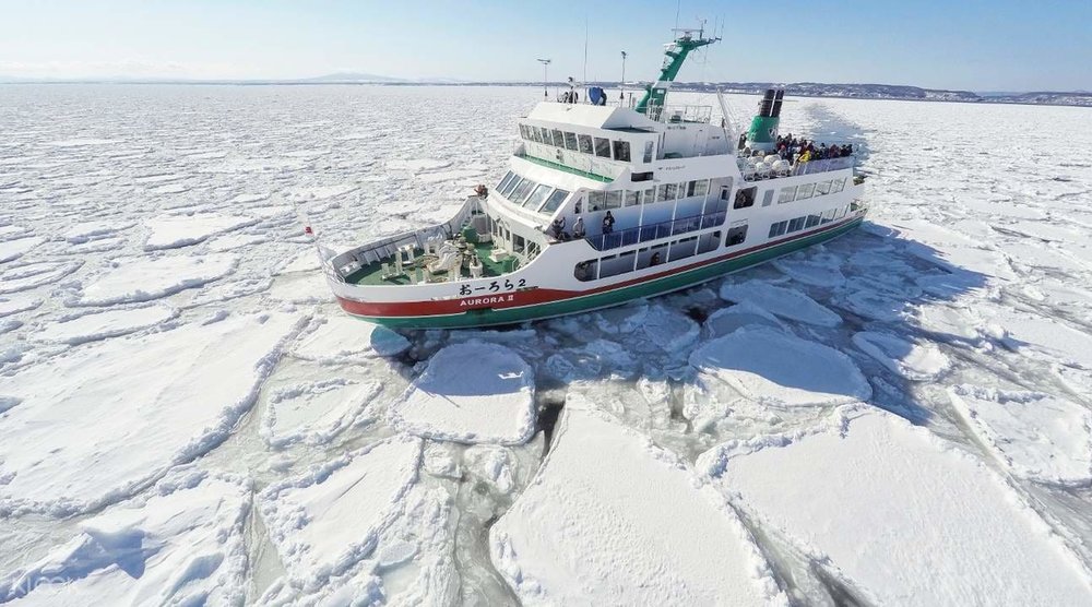 winter things to do ice-sea okhotsk hokkaido ship 