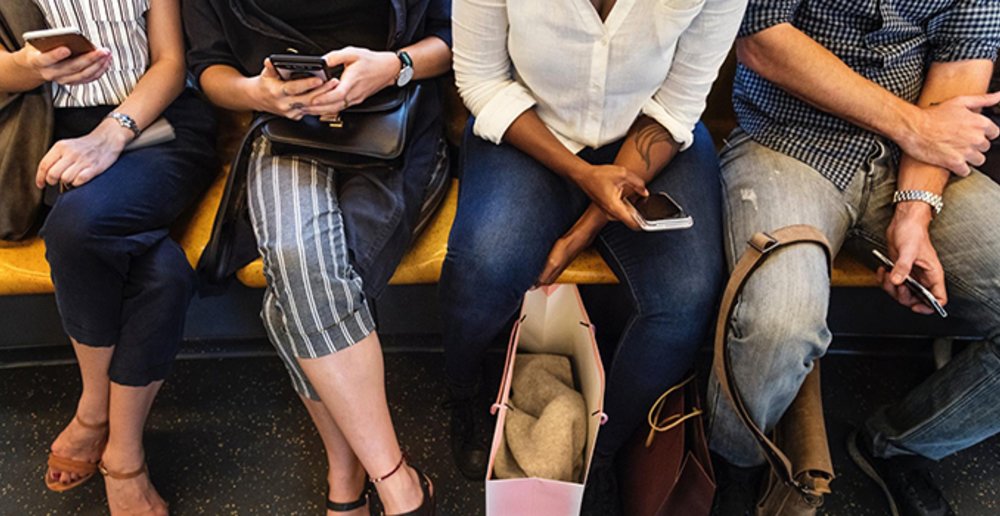 subway passengers etiquette 
