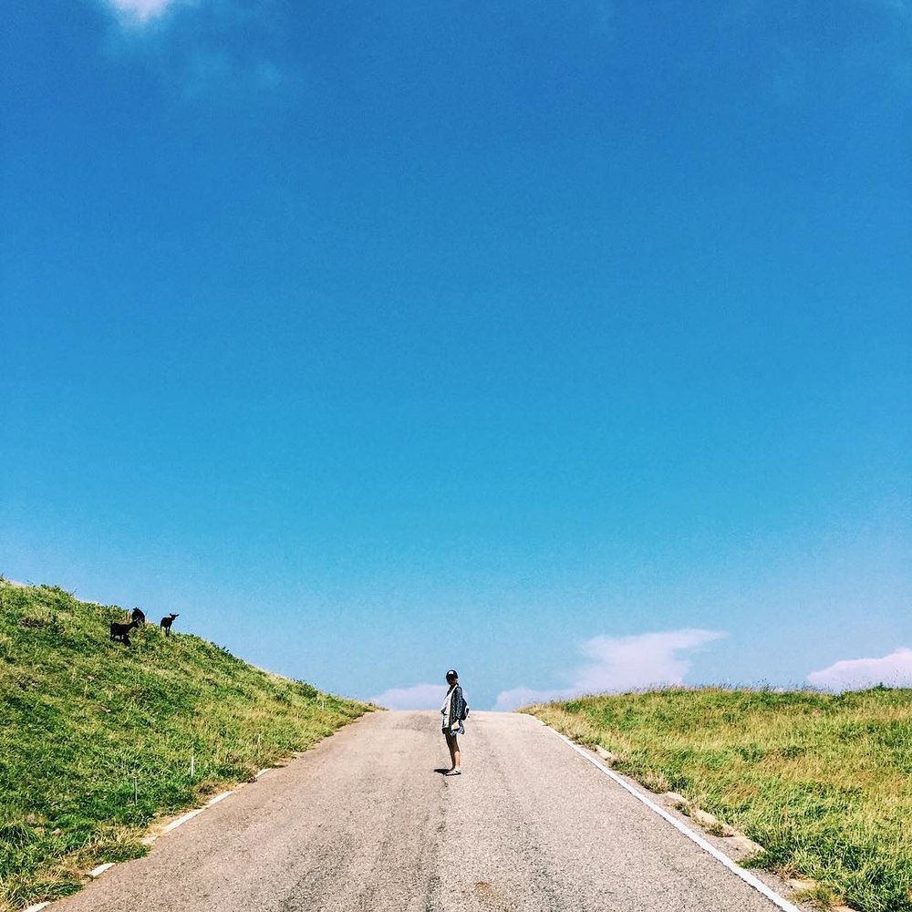 島嶼風景 - 藍天大路