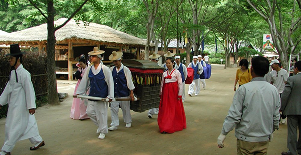 culture tradition what happens memorial ancestor