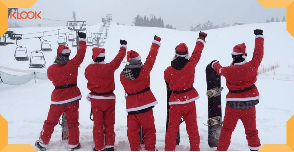 Make the trip memorable by taking some wacky pics on the snow!