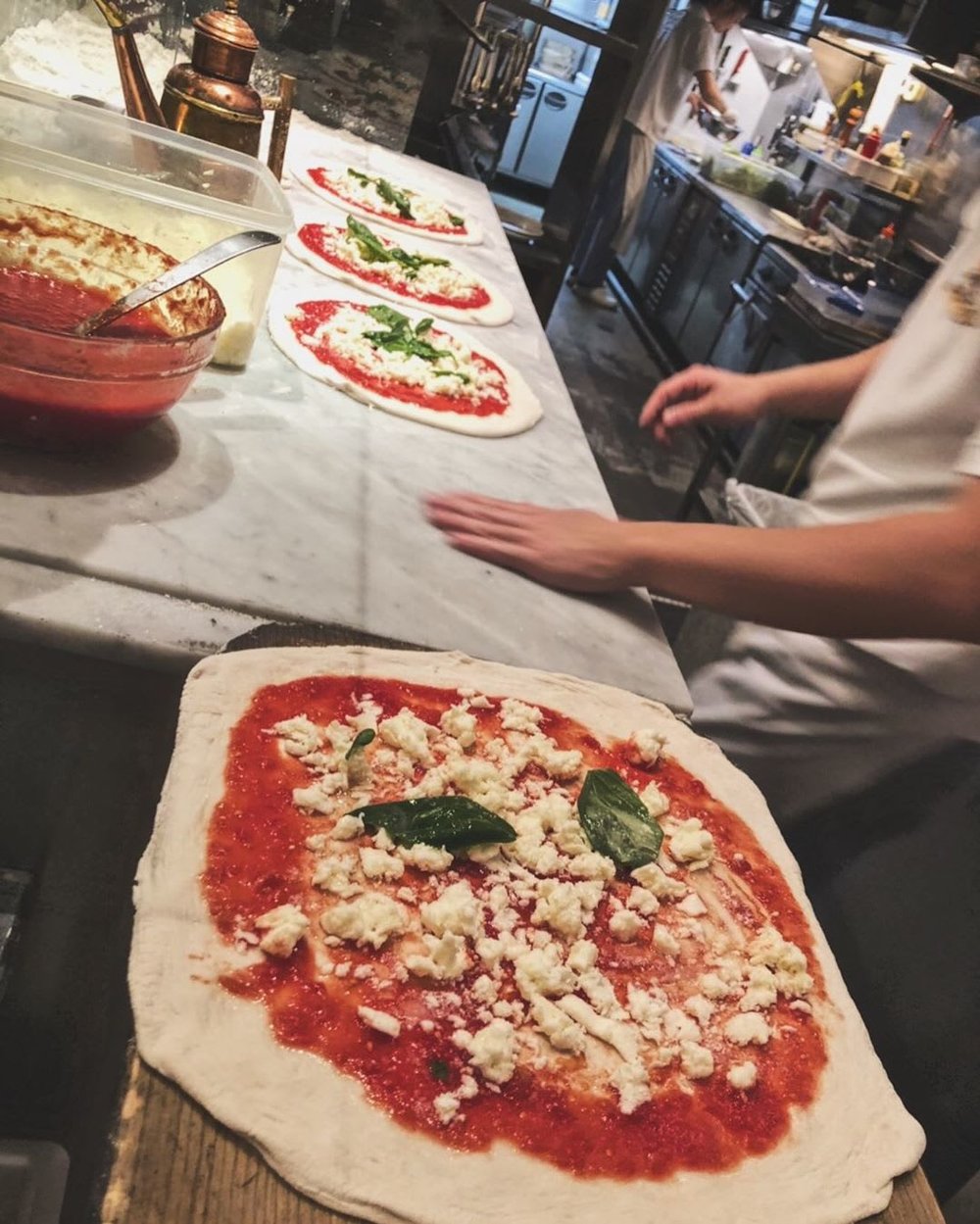 tokyo japan pizza hungover shibuya ebisu napoli hangover food comfort pizza sauce pasta tomato Pizzeria Romana il Pentito cheese L'Antica Pizzeria da Michele