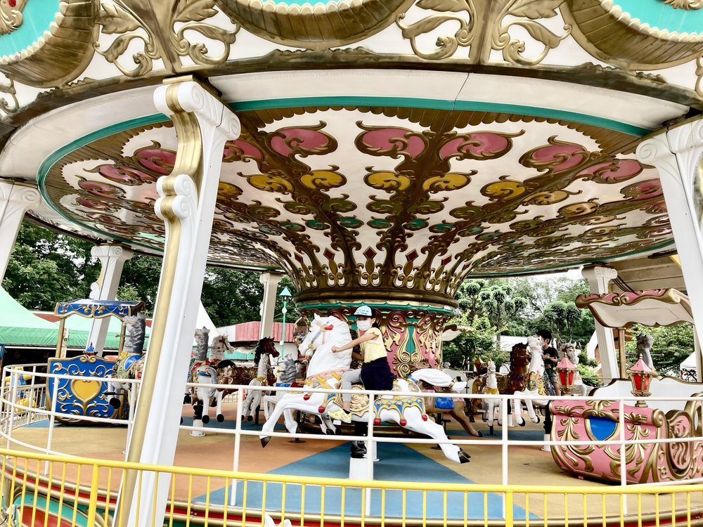 メリーゴーランド