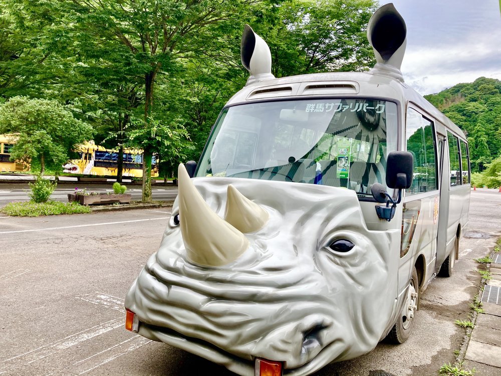 群馬サファリ 飼育体験バス