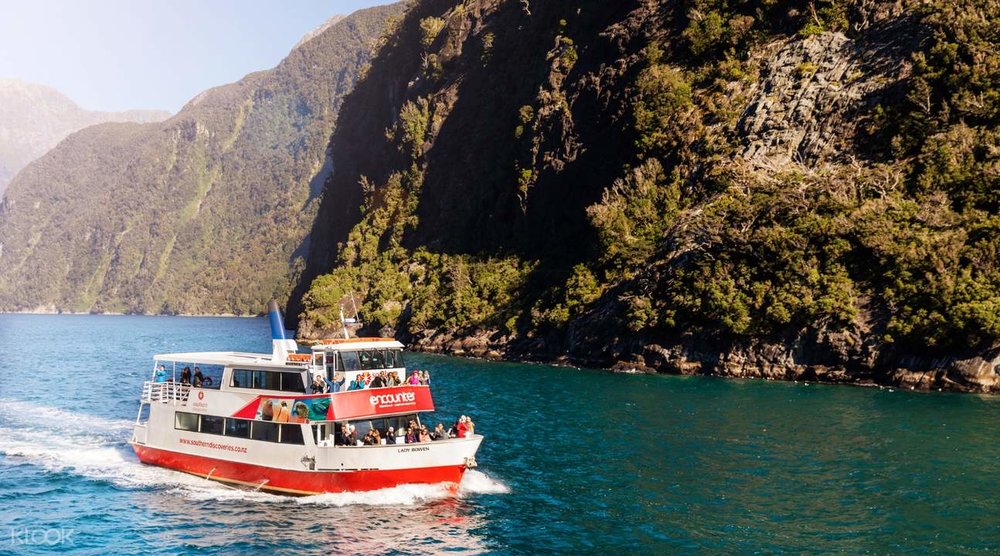 Enjoy a cruise along Milford Sound