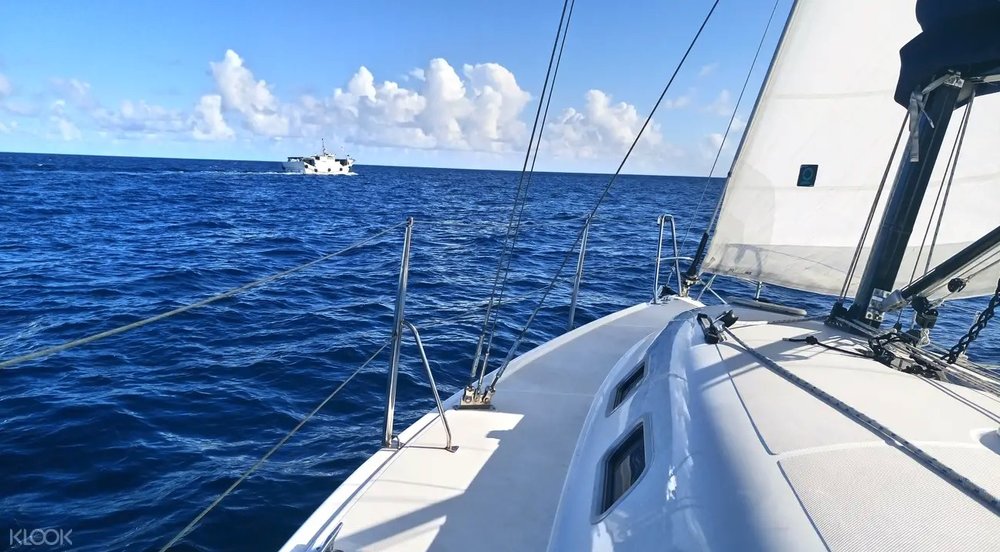 墾丁重型帆船自駕體驗