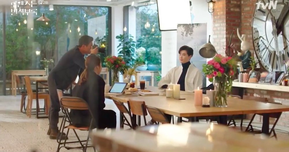 romance is a bonus book kdrama