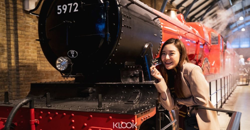 วอร์เนอร์ บราเธอร์ส สตูดิโอ (Warner Bros. Studio) ในลอนดอน