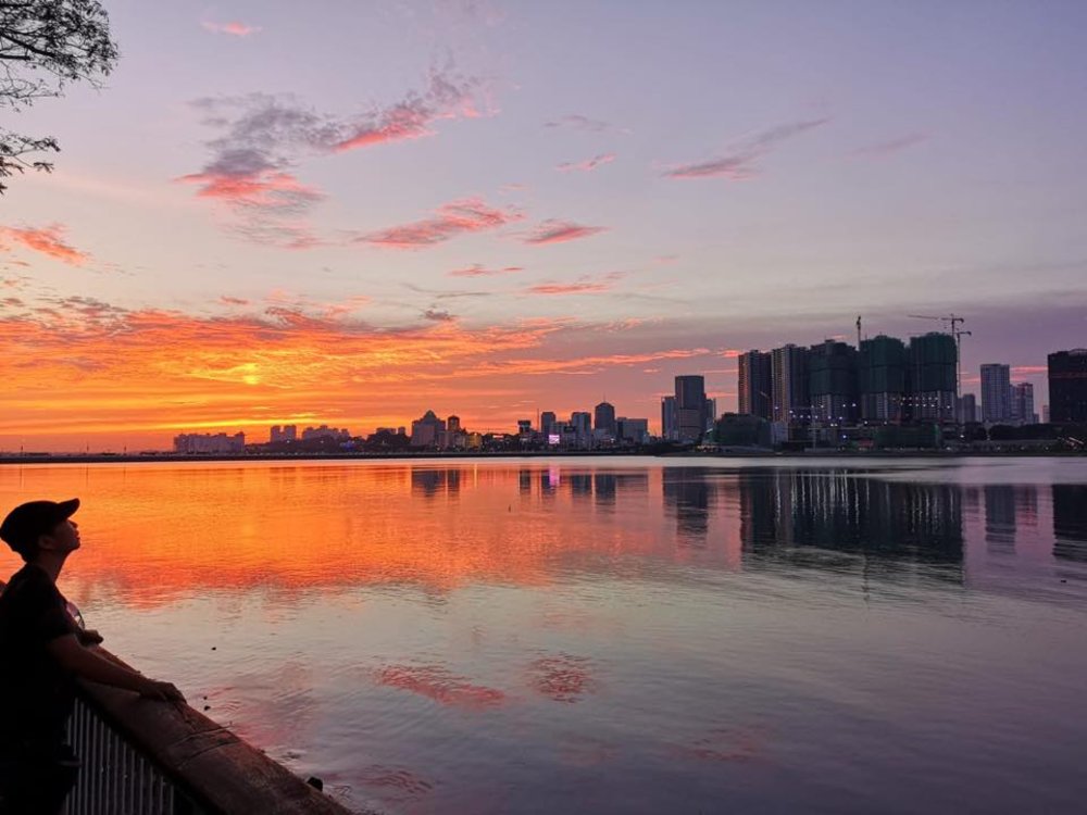 running in singapore woodlands waterfront park