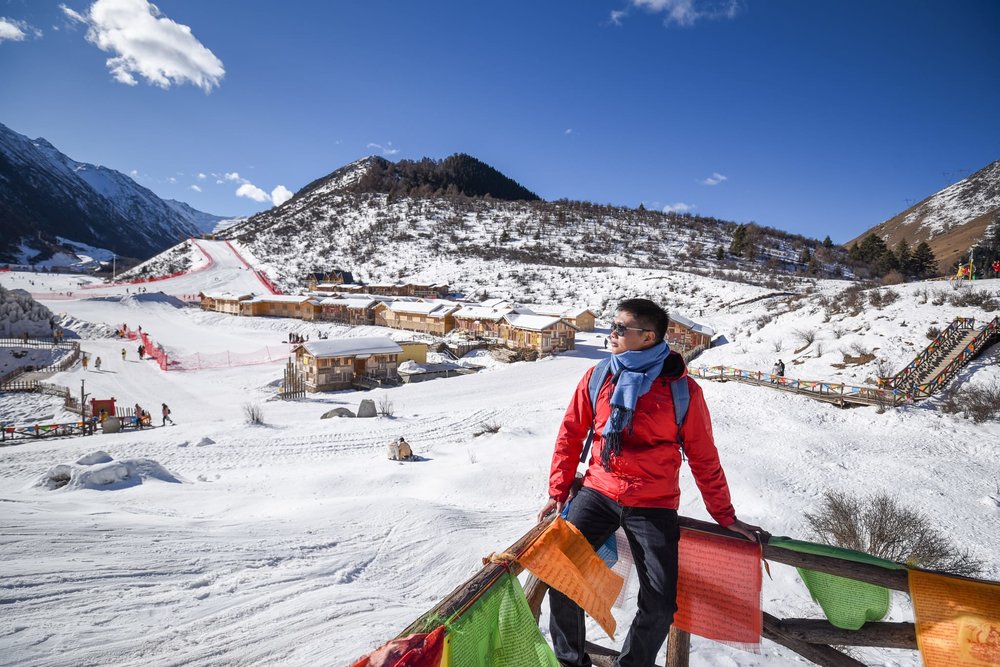 Chạm Tay Vào Mùa Đông Tuyệt Đẹp Trên Núi Giá Cô