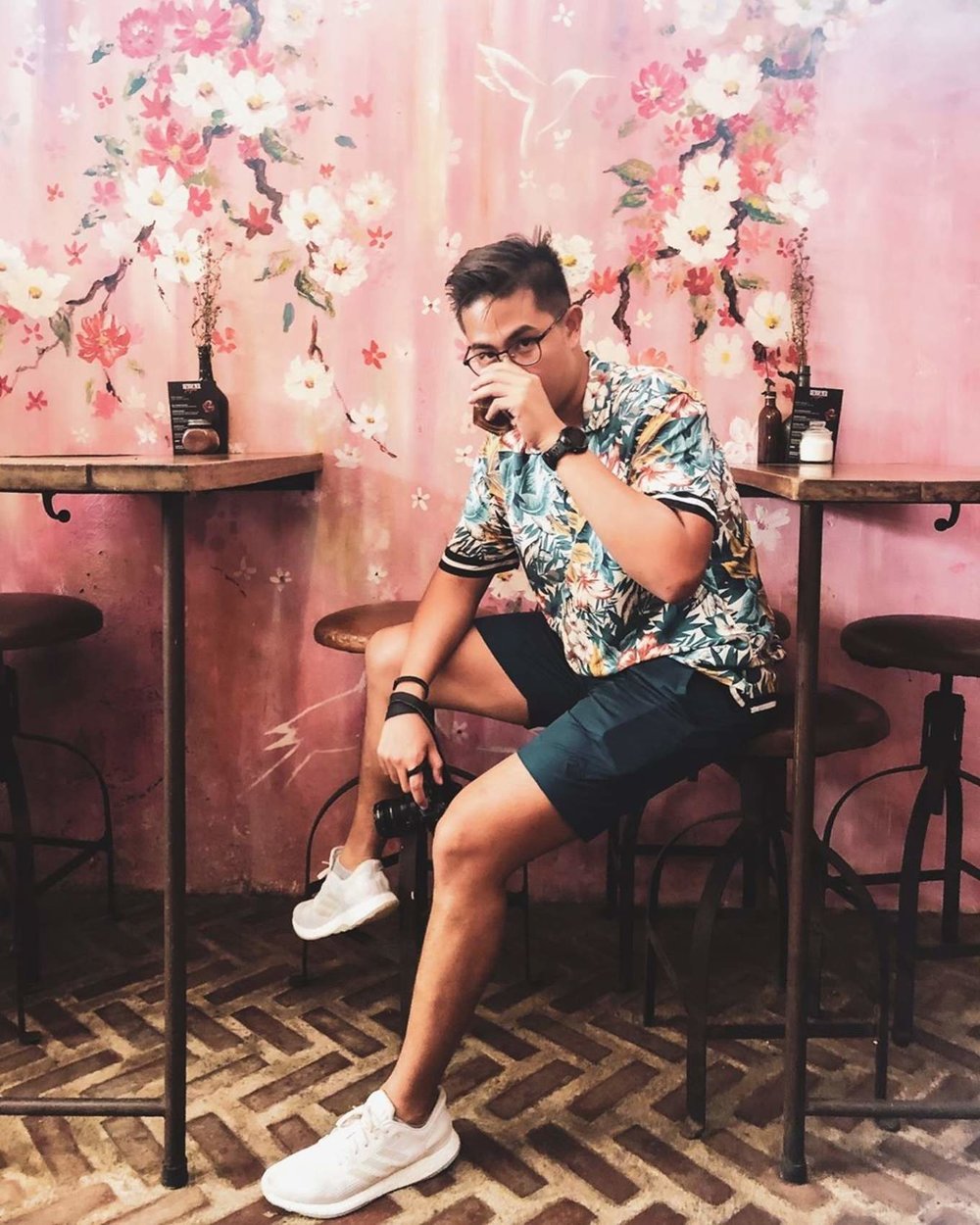 12 instagram spots bali revolver espresso