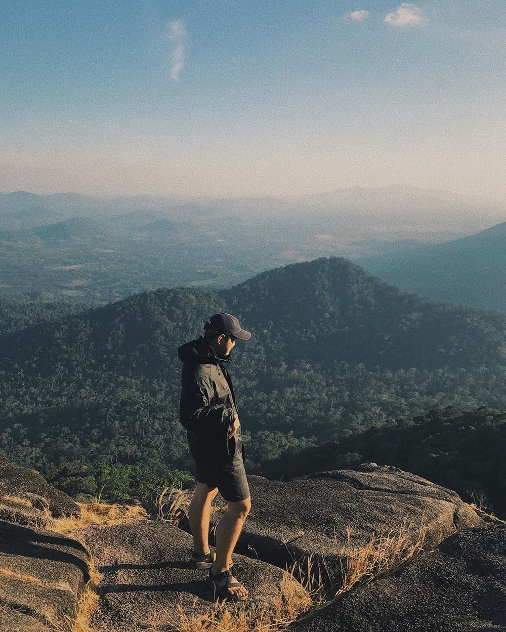 ปีนเขา ผาหินกูบ