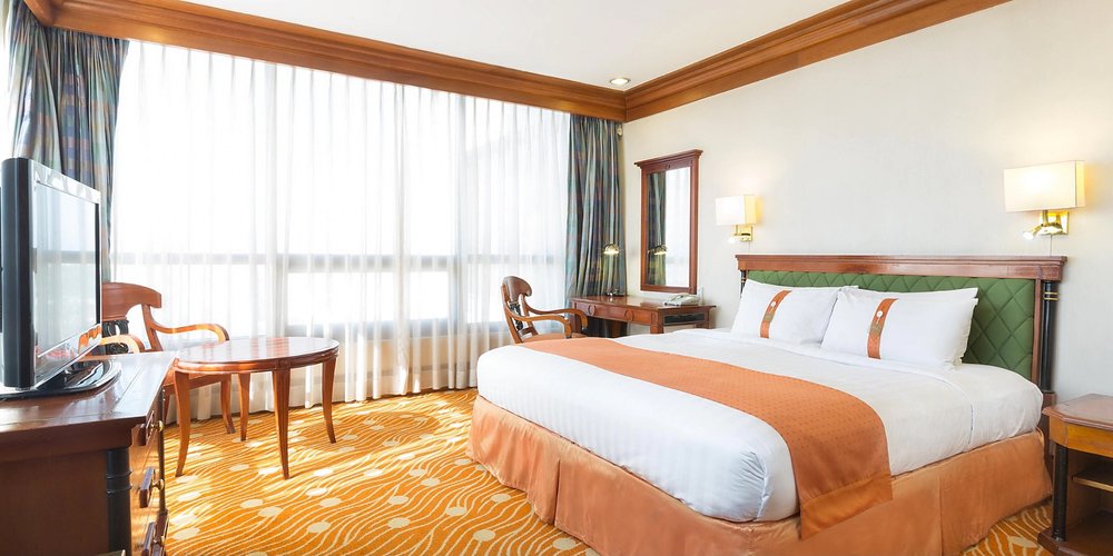 holiday inn galleria